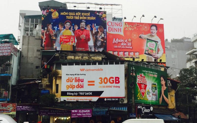 Biển quảng cáo ngoài trời Pano, Billboard