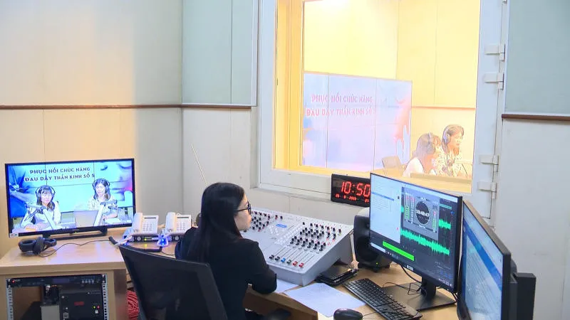 Radio spot (mẩu quảng cáo thu sẵn – radio ads/trailer)