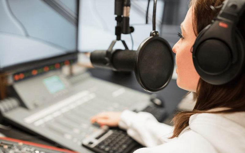 Quảng cáo spot (radio spot advertising)