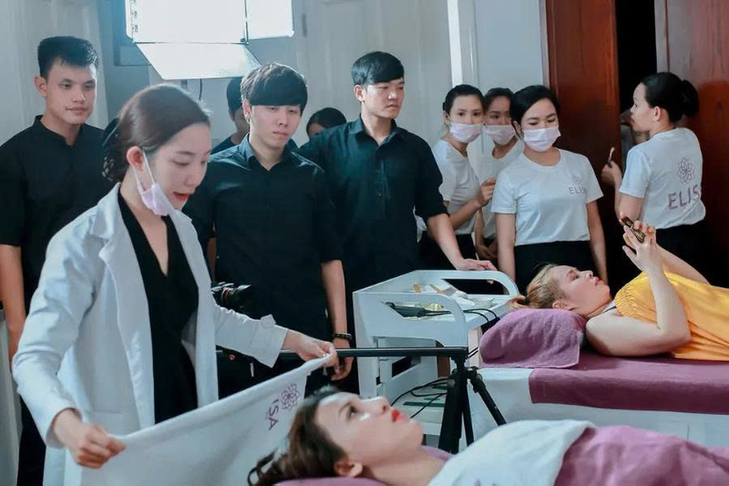 TVC quảng cáo Spa: Bí quyết bùng nổ và booking hiệu quả